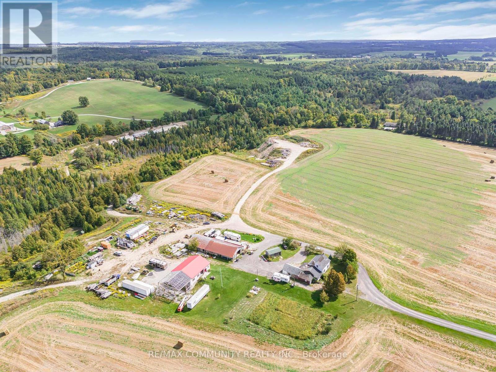 754 Porter Road, Kawartha Lakes, Ontario  L0A 1K0 - Photo 39 - X12405917