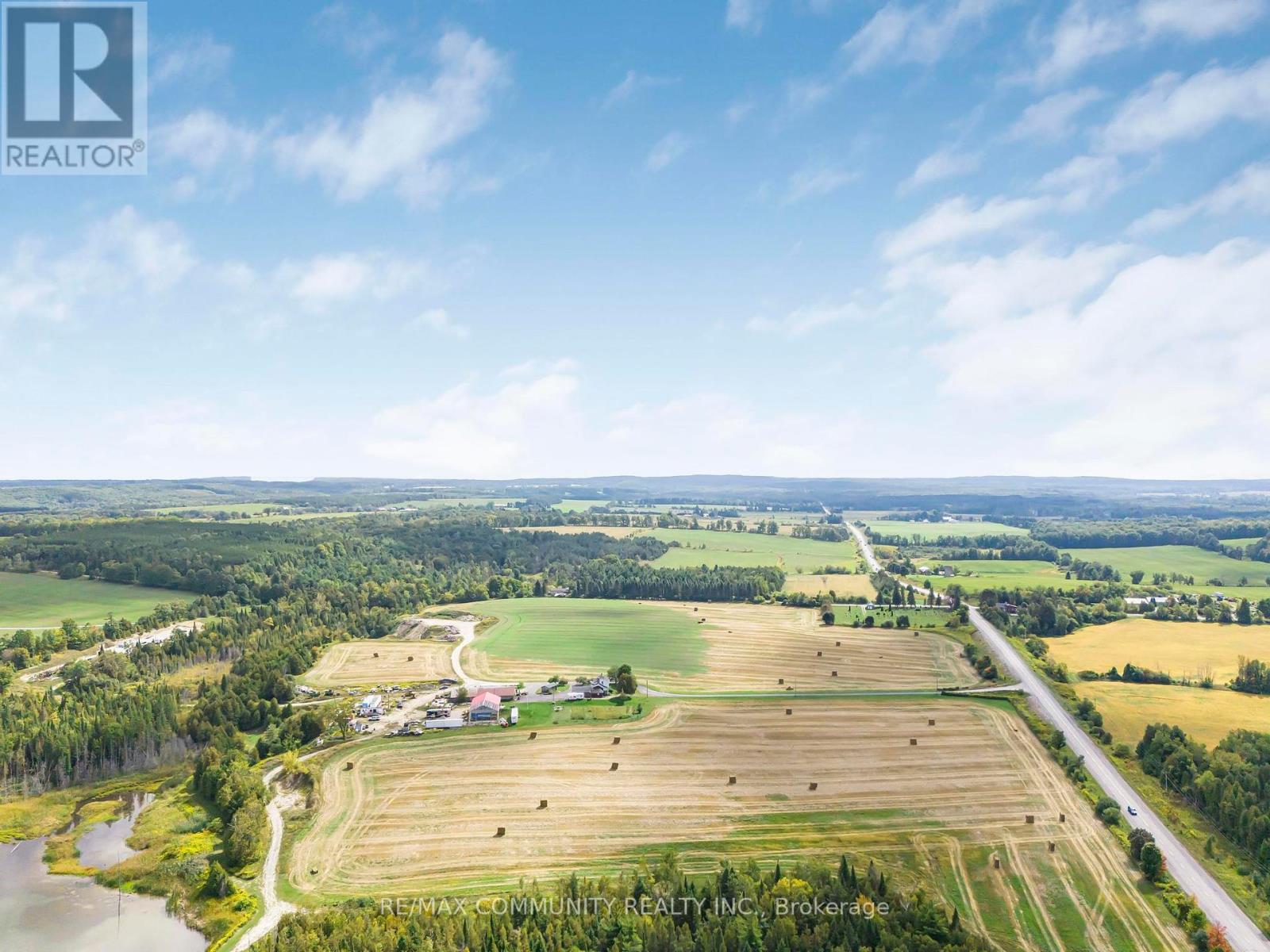 754 Porter Road, Kawartha Lakes, Ontario  L0A 1K0 - Photo 47 - X12405917