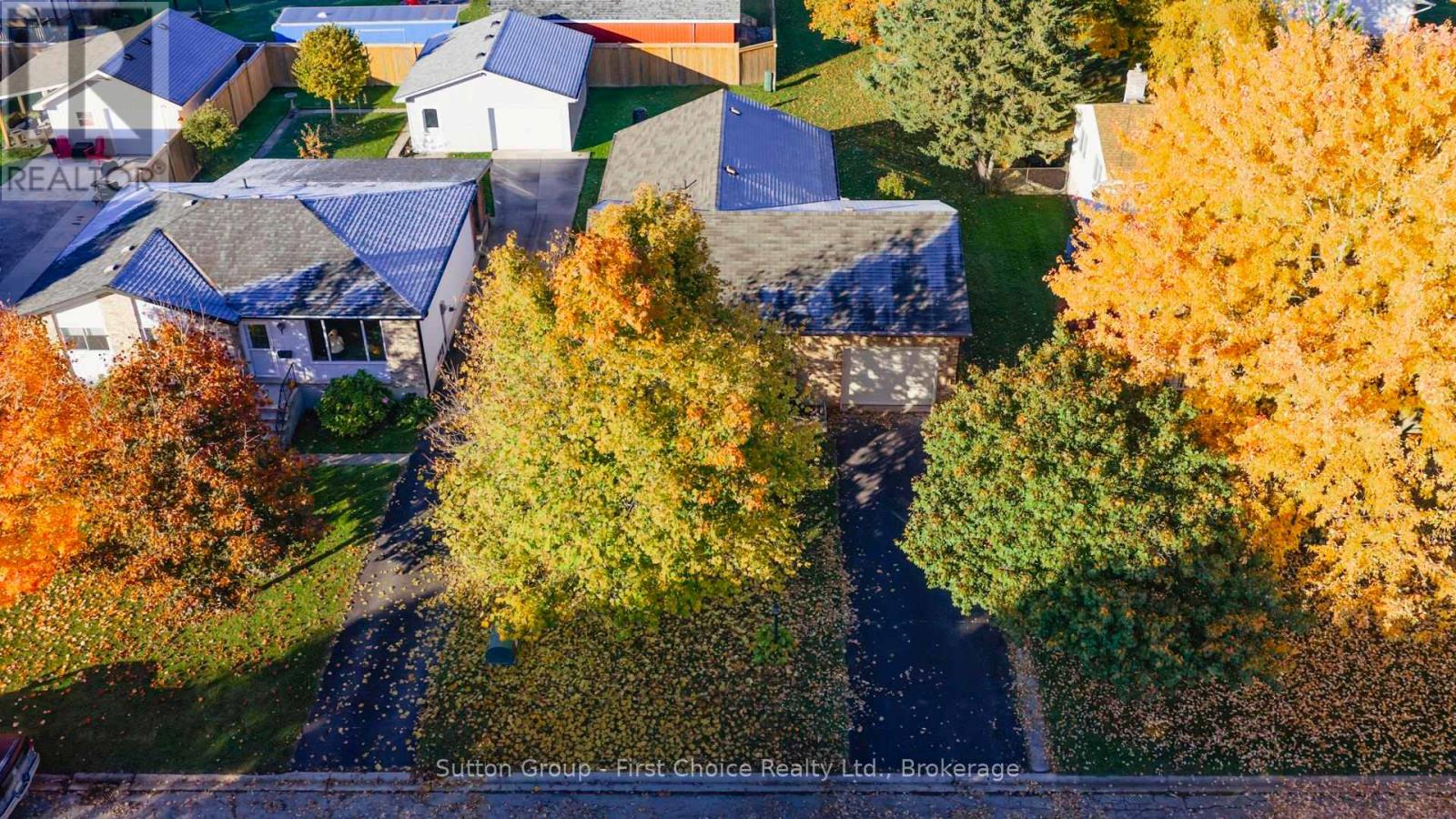 8 Dunsford Crescent, St. Marys, Ontario N4X 1C6 - Photo 3 - X12487111