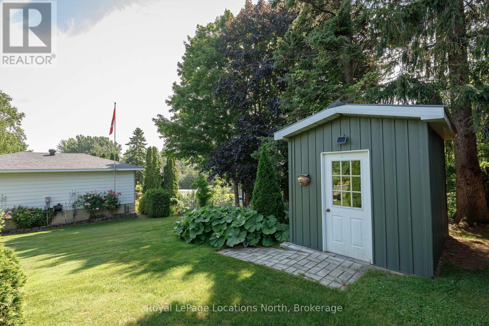 15 Wellington Street S, Blue Mountains, Ontario  N0H 2P0 - Photo 31 - X12487141