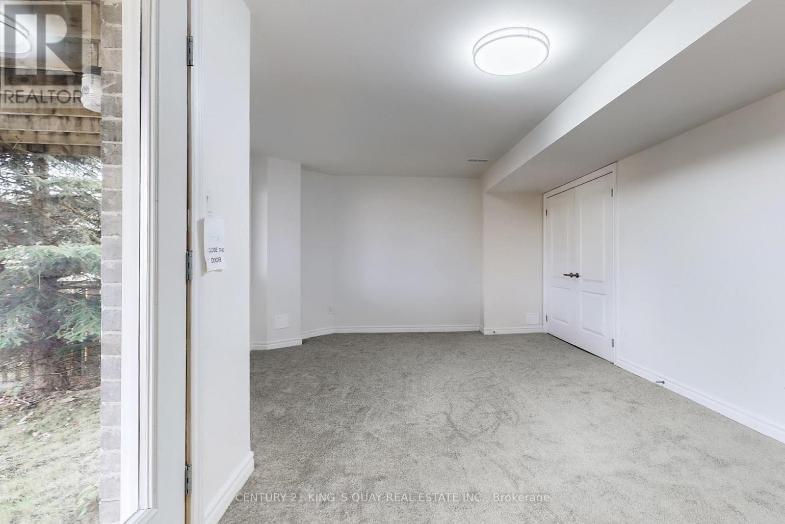 220 Karl Rose Trail, Newmarket, Ontario  L3X 3J3 - Photo 39 - N12483877