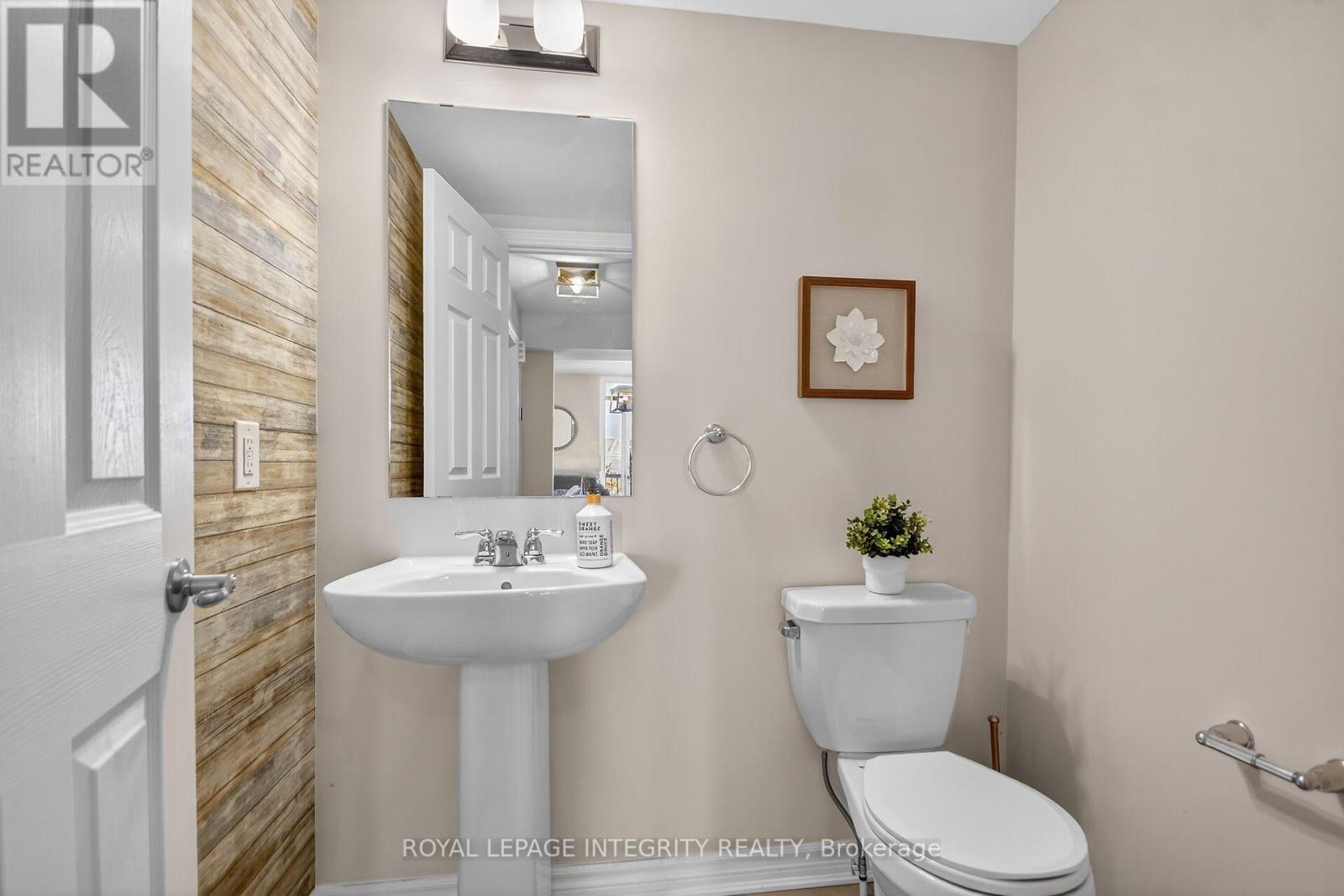 96 Feathertop Lane S, Ottawa, Ontario  K2S 1E7 - Photo 7 - X12462398