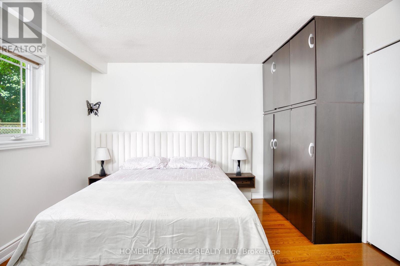 409 - 3353 Martins Pine Crescent, Mississauga, Ontario  L5L 1G3 - Photo 15 - W12486646