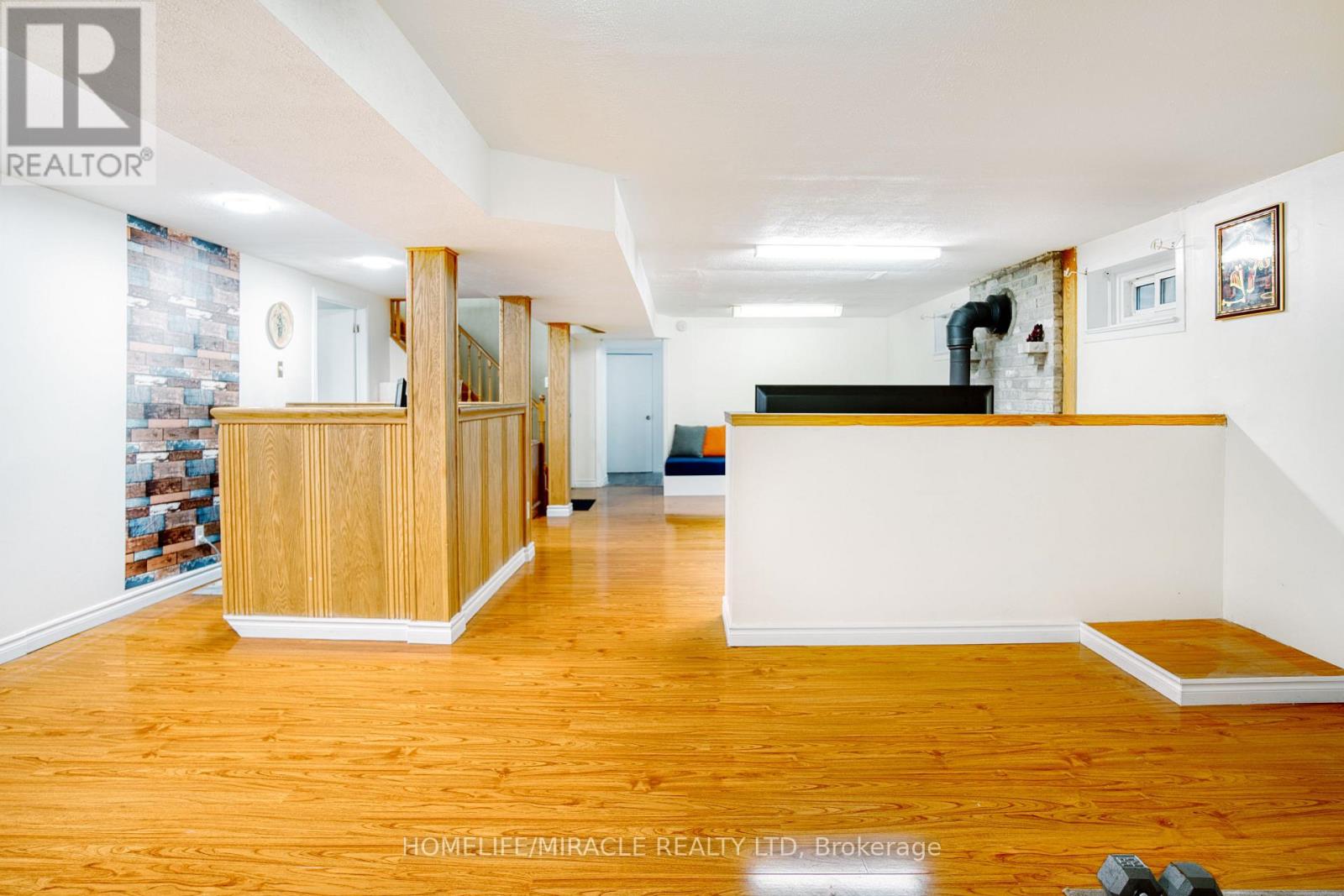 409 - 3353 Martins Pine Crescent, Mississauga, Ontario  L5L 1G3 - Photo 32 - W12486646