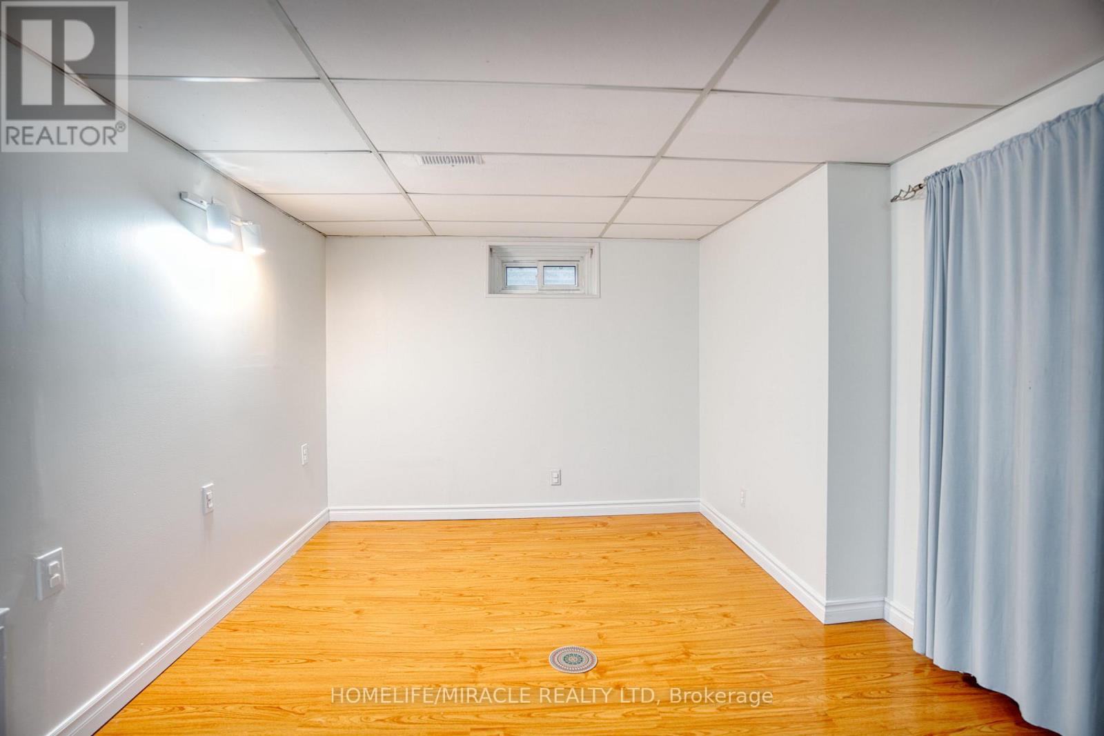 409 - 3353 Martins Pine Crescent, Mississauga, Ontario  L5L 1G3 - Photo 36 - W12486646