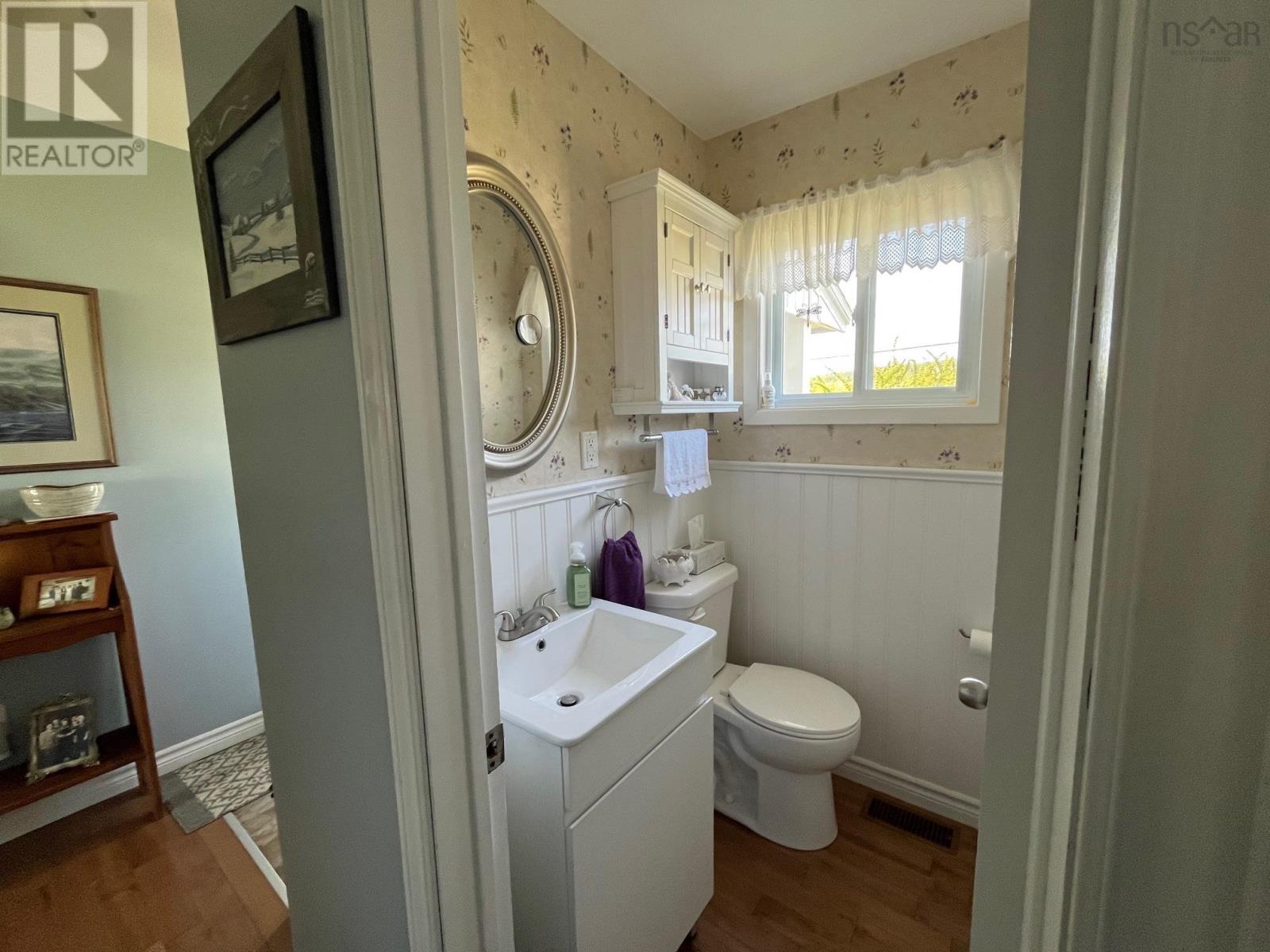 3136 Highway 2, Economy, Nova Scotia  B0M 1B0 - Photo 16 - 202524759