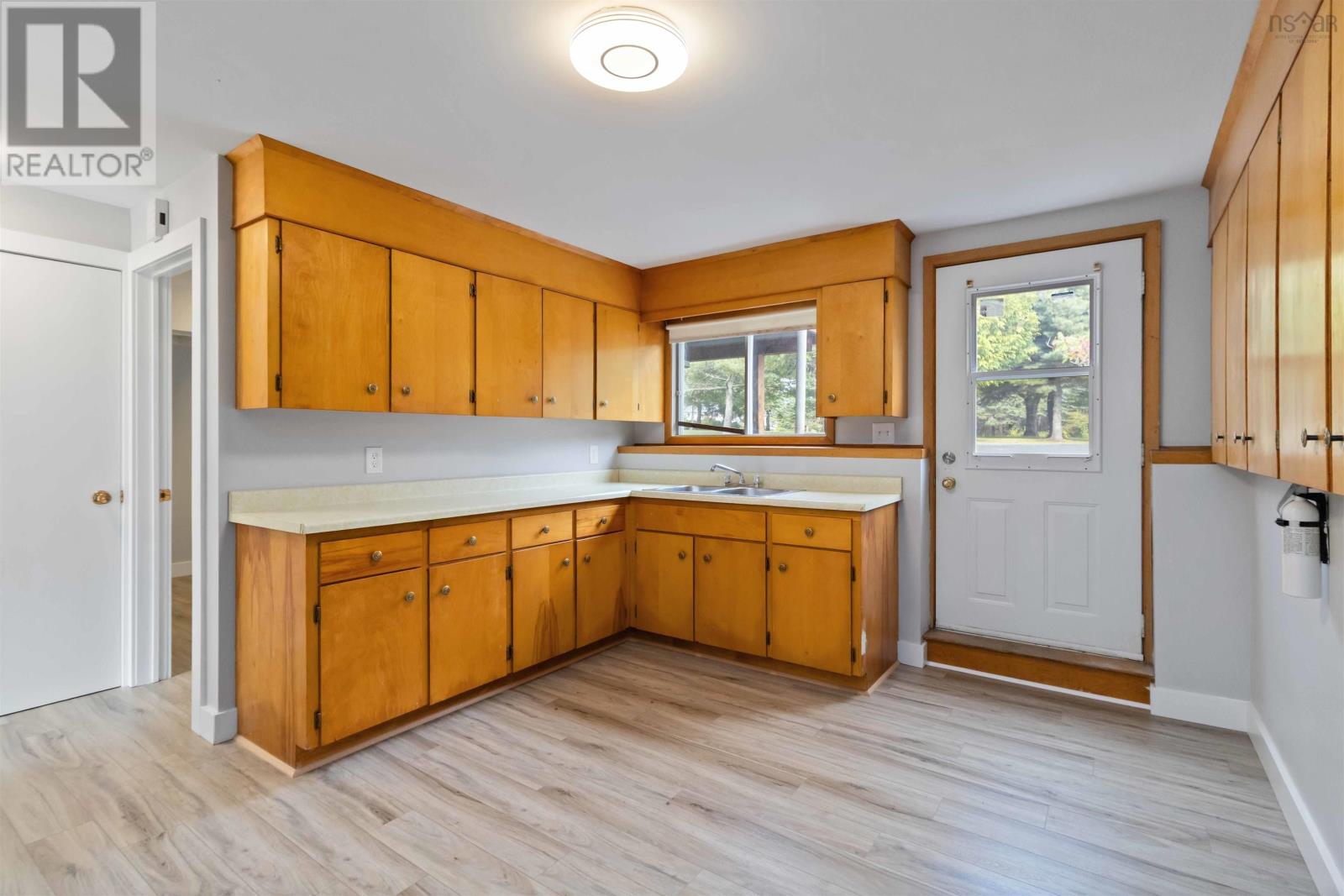 1978 Caldwell Road, Eastern Passage, Nova Scotia  B3G 1J1 - Photo 31 - 202524836