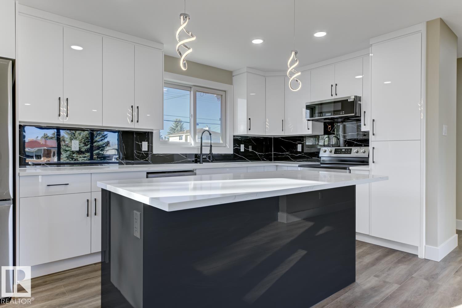 12904 95a St Nw, Edmonton, Alberta  T5E 4A1 - Photo 9 - E4463867