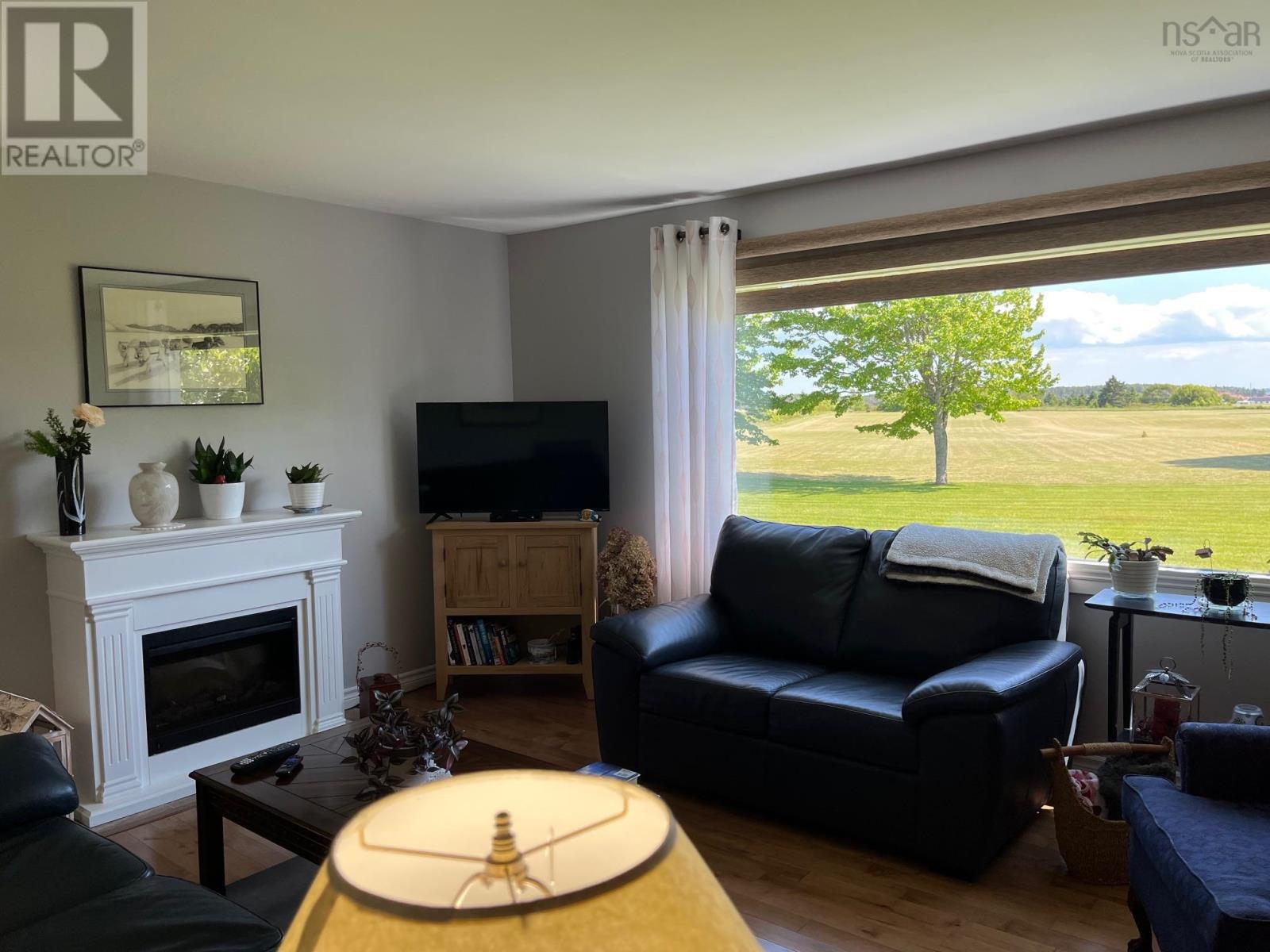 3136 Highway 2, Economy, Nova Scotia  B0M 1B0 - Photo 9 - 202524759