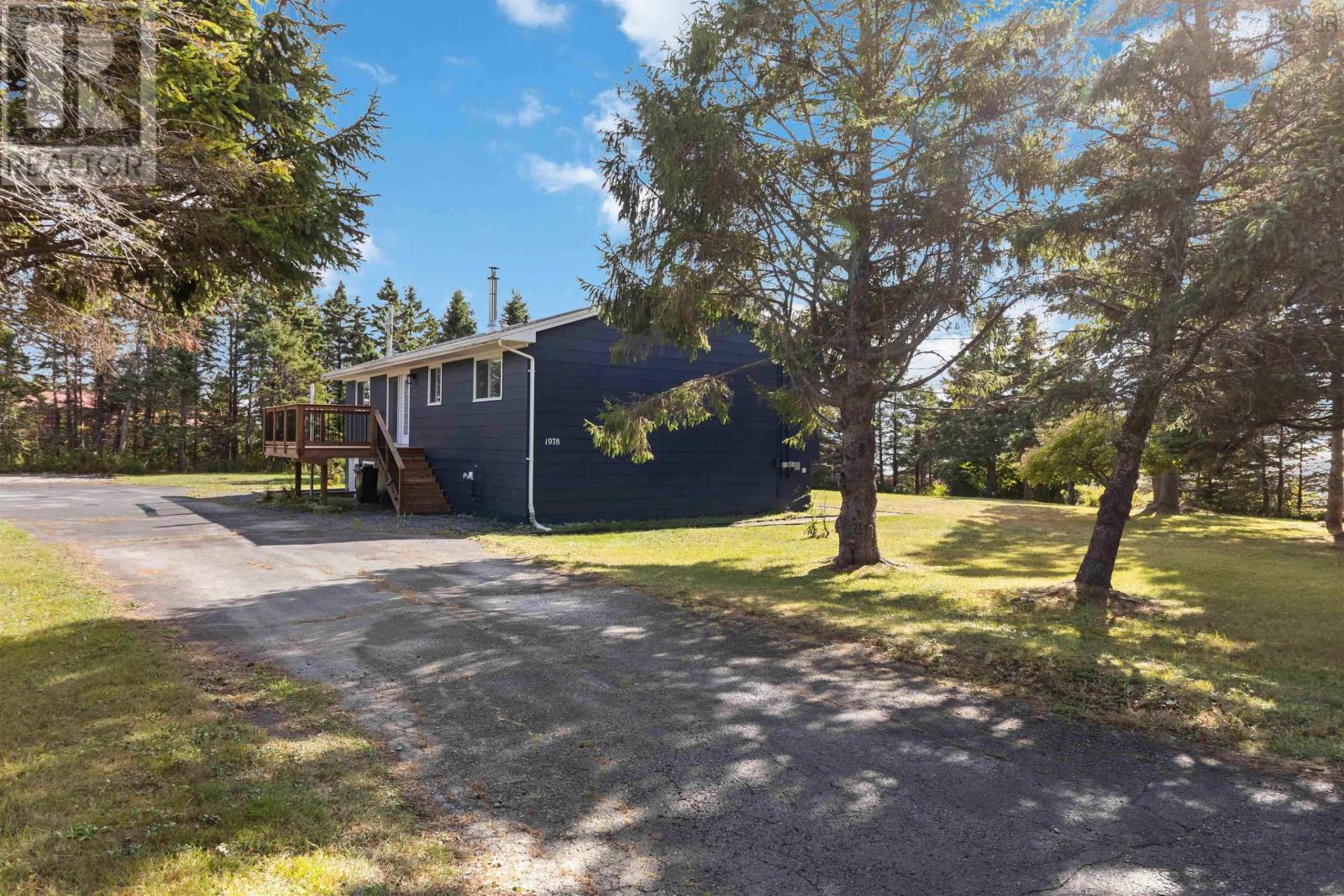 1978 Caldwell Road, Eastern Passage, Nova Scotia  B3G 1J1 - Photo 5 - 202524836