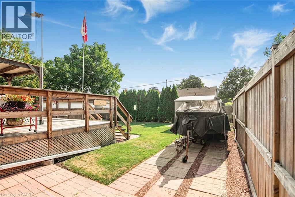 321 East 15th Street, Hamilton, Ontario  L9A 4G6 - Photo 33 - 40759964