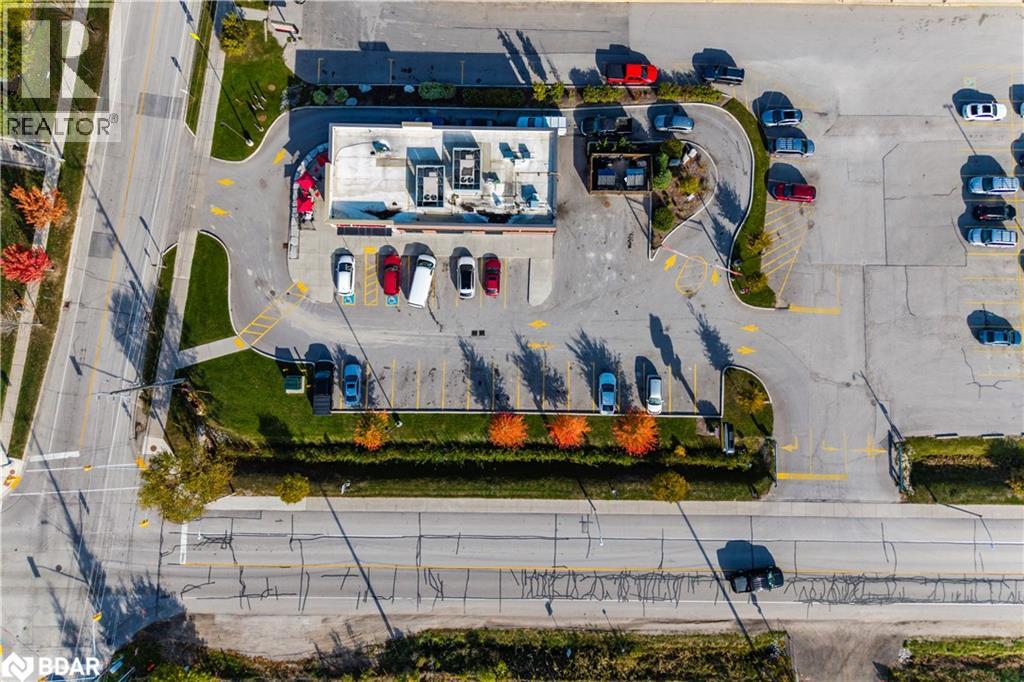 5 Patterson Parkway N, Beeton, Ontario  L0G 1A0 - Photo 4 - 40782390