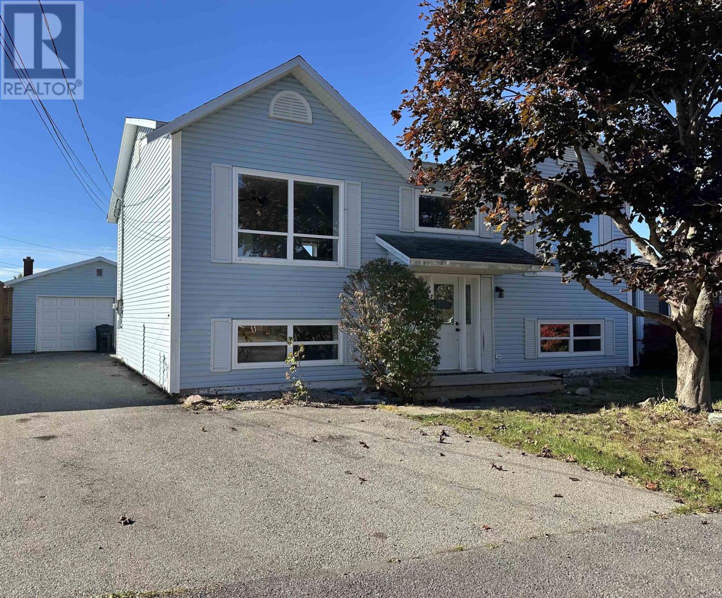 14 Crescent Drive, Glace Bay, Nova Scotia  B1A 2J4 - Photo 1 - 202526144