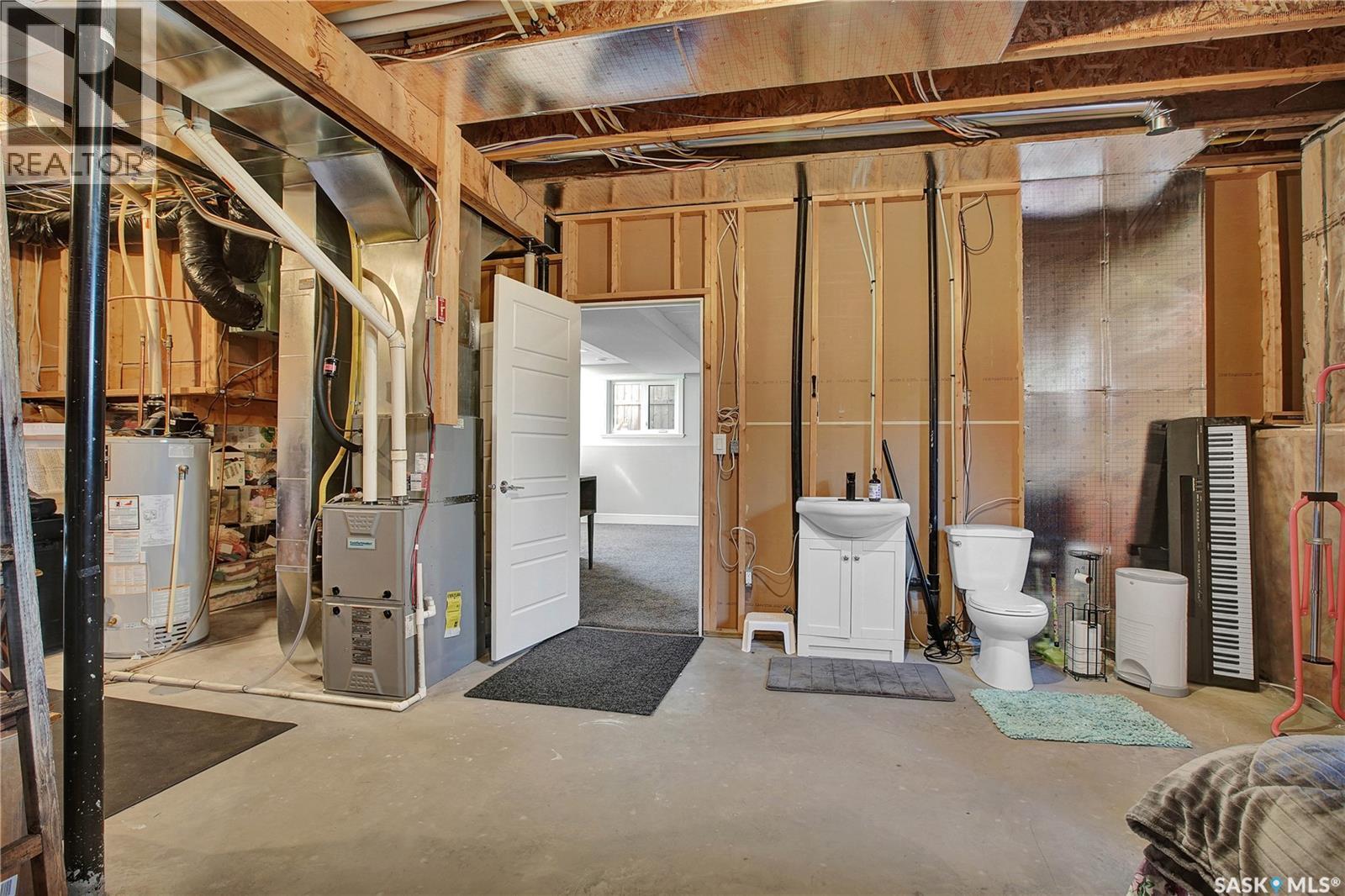 511 Couples Court, Warman, Saskatchewan  S0K 4S1 - Photo 19 - SK021899