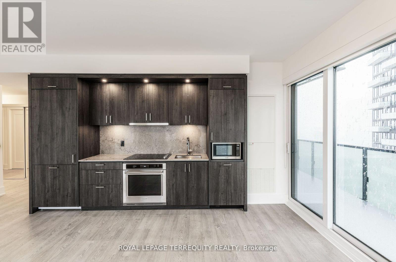 1912 - 470 Front Street W, Toronto, Ontario  M5V 0V6 - Photo 5 - C12487106