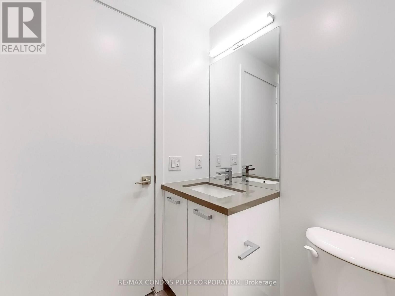 420 - 195 Mccaul Street, Toronto, Ontario  M5T 1W6 - Photo 30 - C12487145