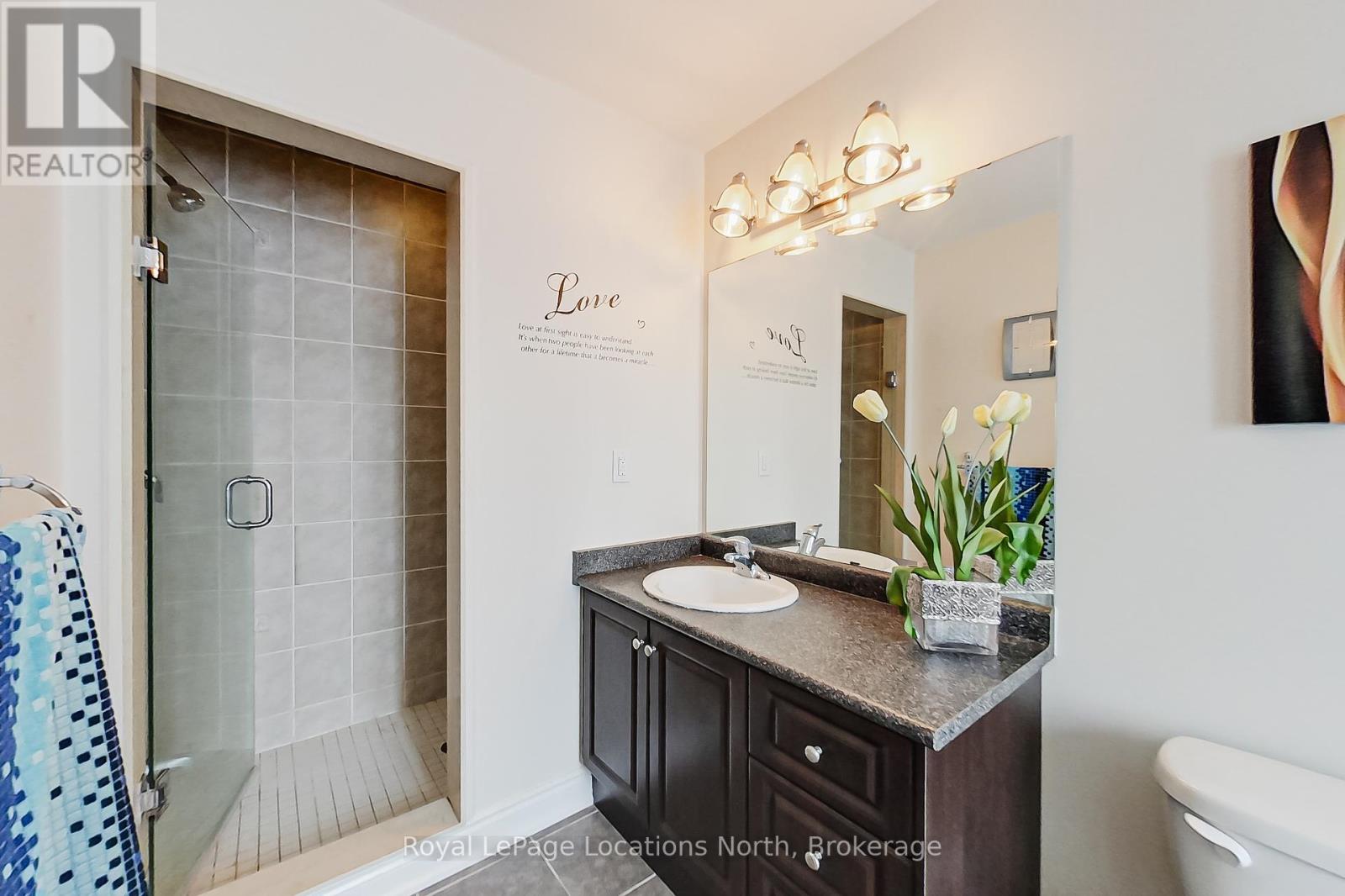 11 Wally Drive, Wasaga Beach, Ontario  L9Z 0E4 - Photo 14 - S12437483