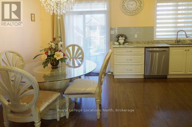 11 Wally Drive, Wasaga Beach, Ontario  L9Z 0E4 - Photo 6 - S12437483