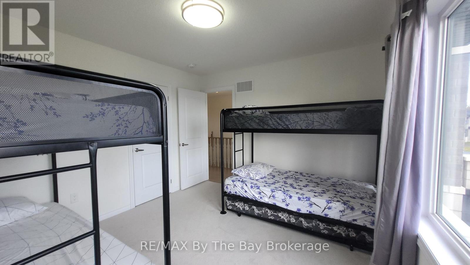 172 Rosanne Circle, Wasaga Beach, Ontario  L9Z 0N1 - Photo 24 - S12478851