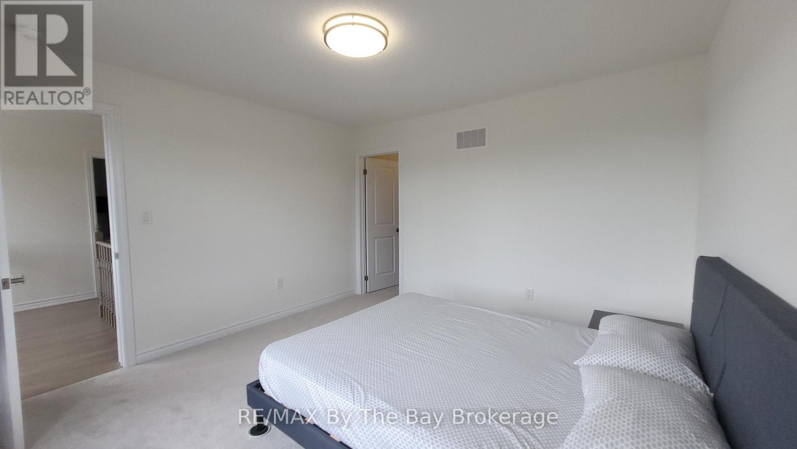 172 Rosanne Circle, Wasaga Beach, Ontario  L9Z 0N1 - Photo 22 - S12478851