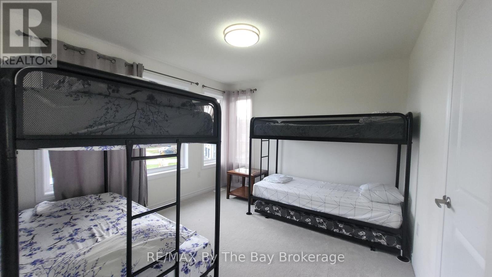 172 Rosanne Circle, Wasaga Beach, Ontario  L9Z 0N1 - Photo 23 - S12478851