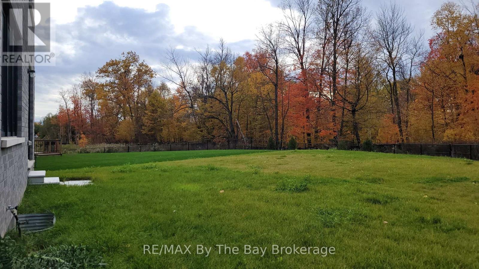 172 Rosanne Circle, Wasaga Beach, Ontario  L9Z 0N1 - Photo 33 - S12478851