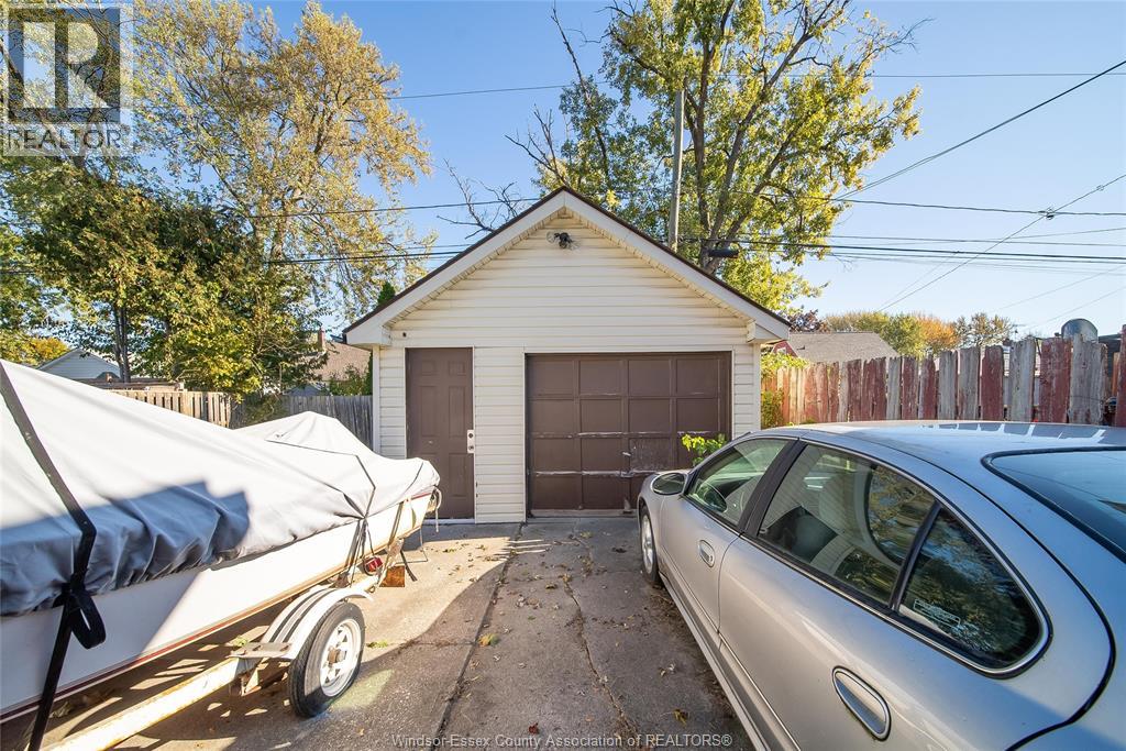 1640 Pillette Road, Windsor, Ontario  N8Y 3C5 - Photo 36 - 25027208