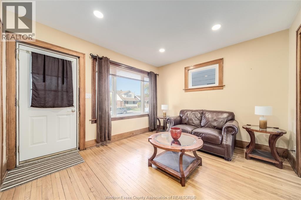 1640 Pillette Road, Windsor, Ontario  N8Y 3C5 - Photo 4 - 25027208