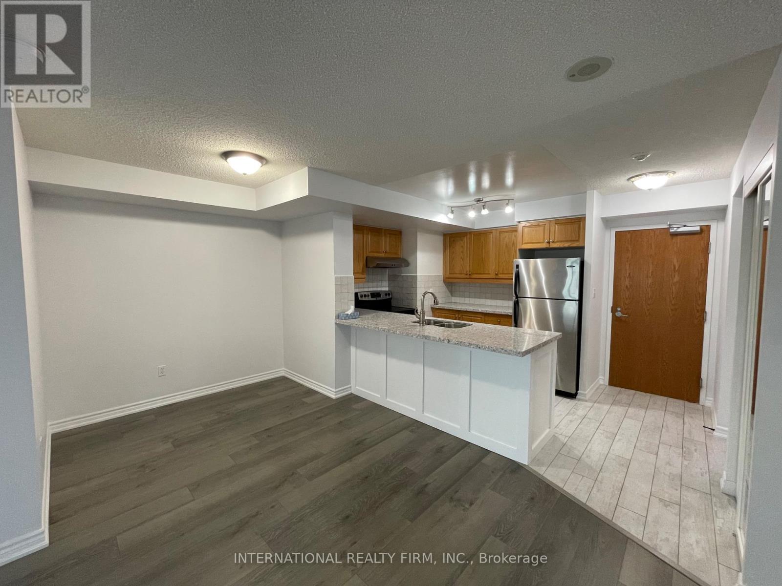 709 - 7 Lorraine Drive, Toronto, Ontario  M2N 7H2 - Photo 5 - C12312293