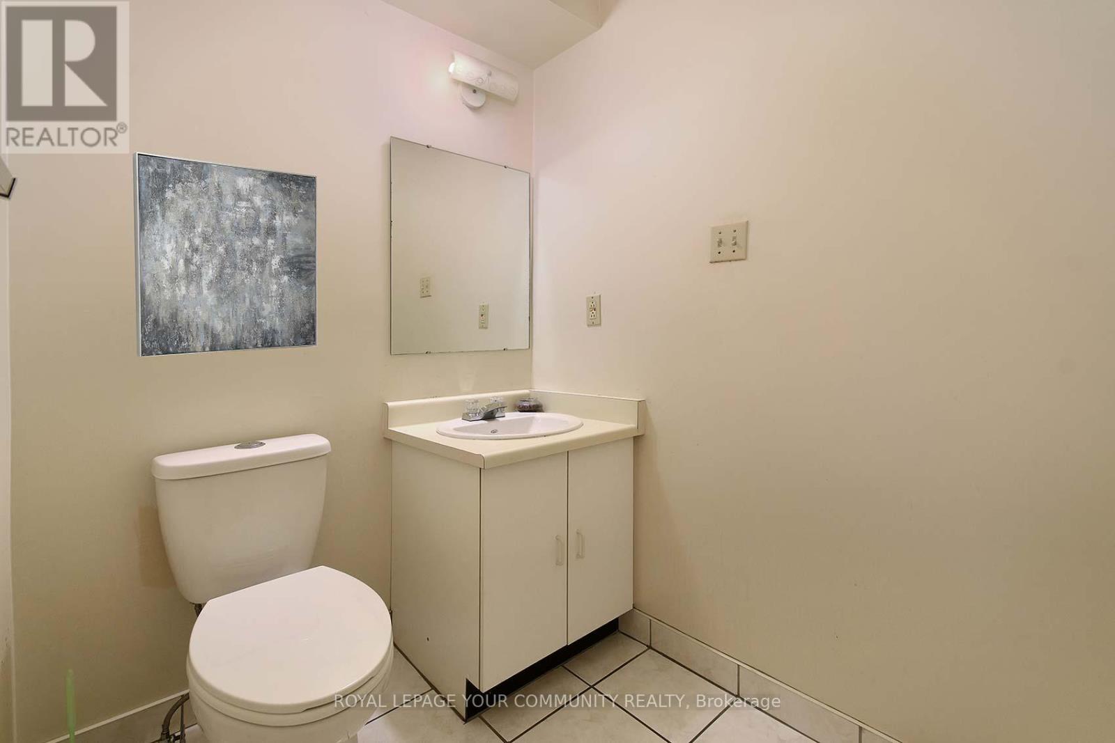 174 Roxanne Crescent, Toronto, Ontario  M1V 4G7 - Photo 11 - E12487109