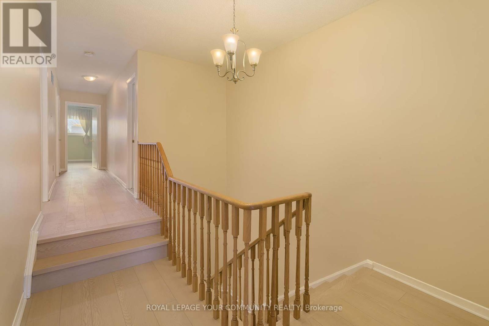 174 Roxanne Crescent, Toronto, Ontario  M1V 4G7 - Photo 13 - E12487109