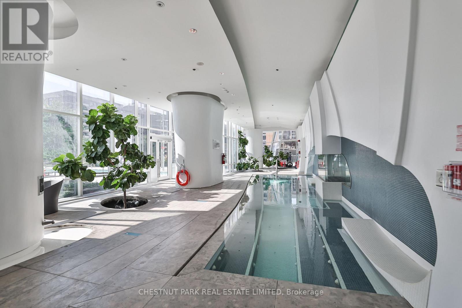 511 - 1 Bloor Street E, Toronto, Ontario  M4W 1A9 - Photo 16 - C12453172