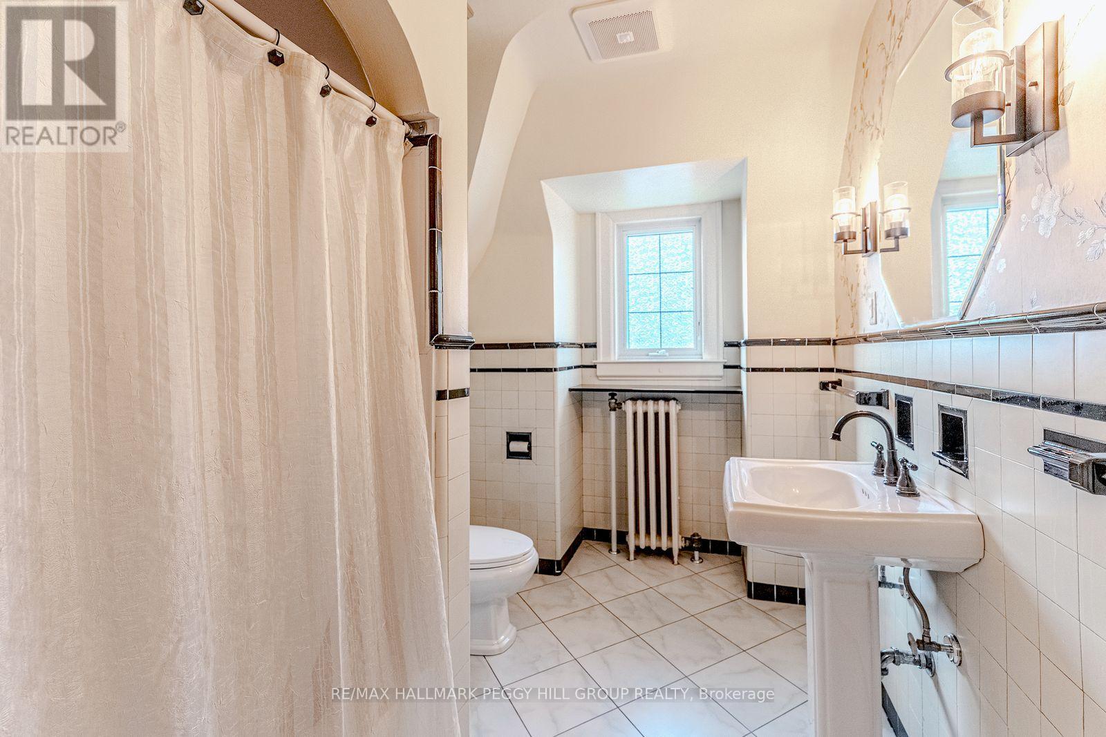 60 High Street, Barrie, Ontario  L4N 1W4 - Photo 18 - S12480071