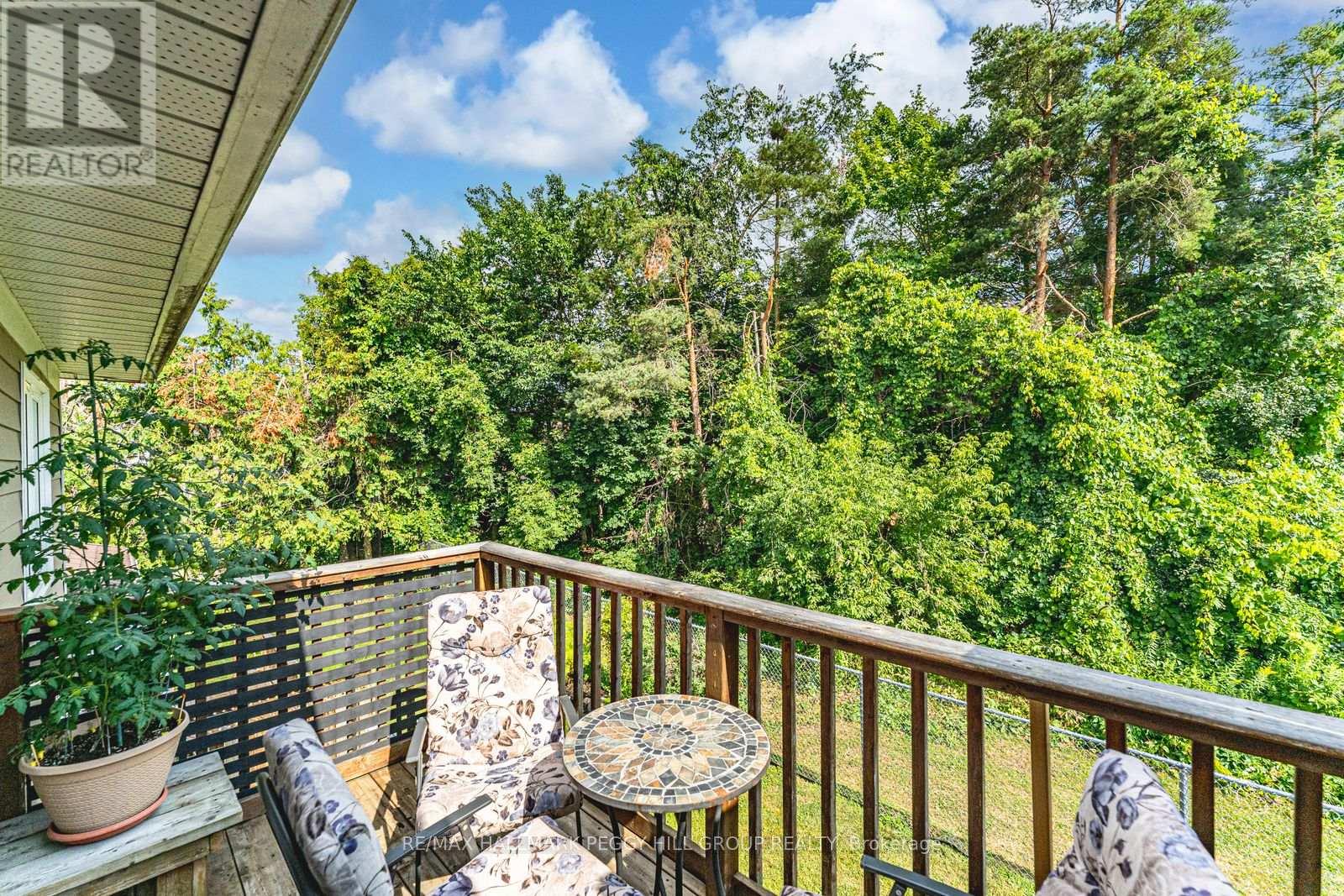 7 - 222 Steel Street, Barrie, Ontario  L4M 2G9 - Photo 9 - S12450089