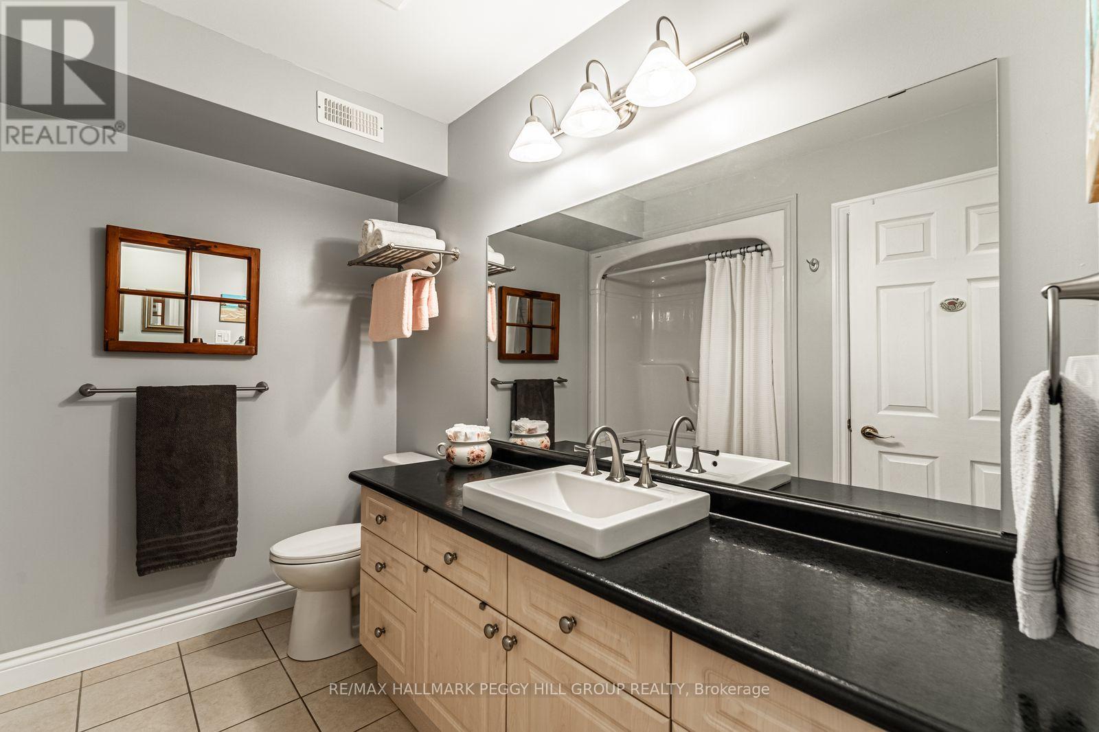 7 - 222 Steel Street, Barrie, Ontario  L4M 2G9 - Photo 7 - S12450089