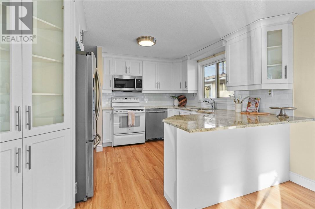 73 Garland Crescent, Sudbury, Ontario  P3B 3P2 - Photo 9 - 2125415