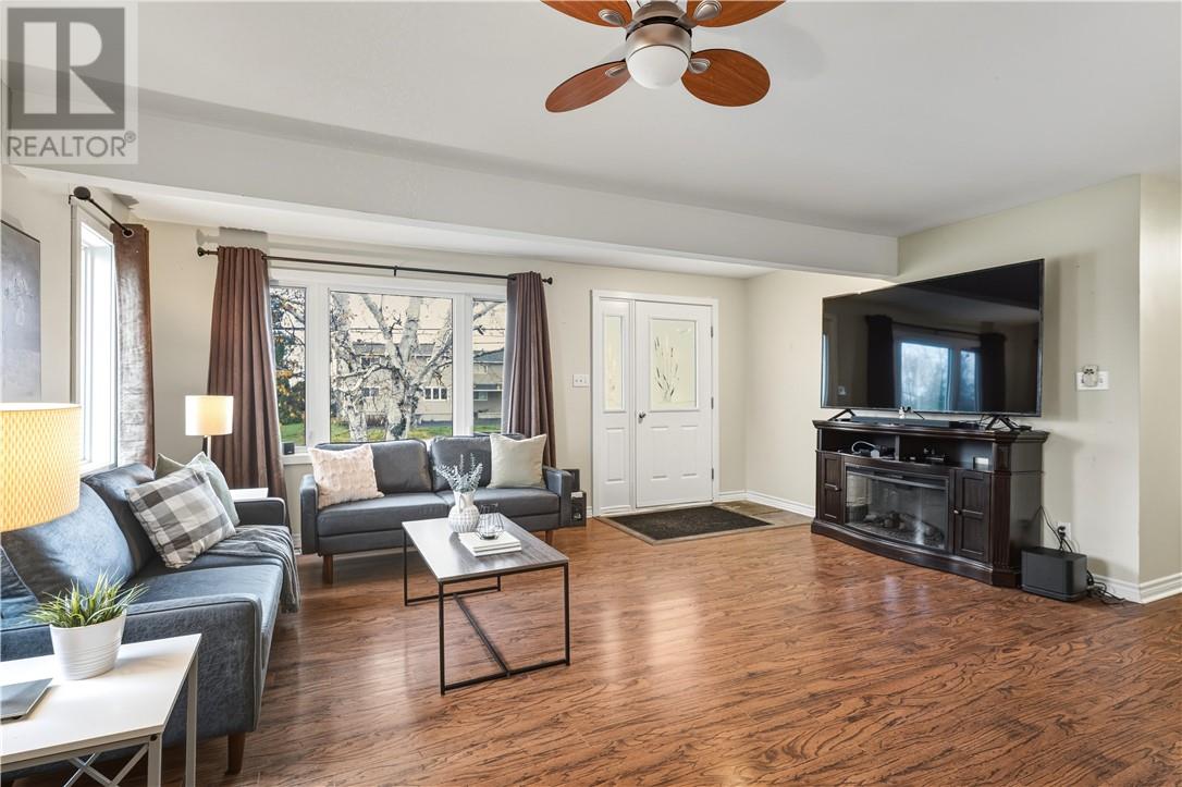 2961 Main Street, Blezard Valley, Ontario  P0M 1E0 - Photo 5 - 2125401