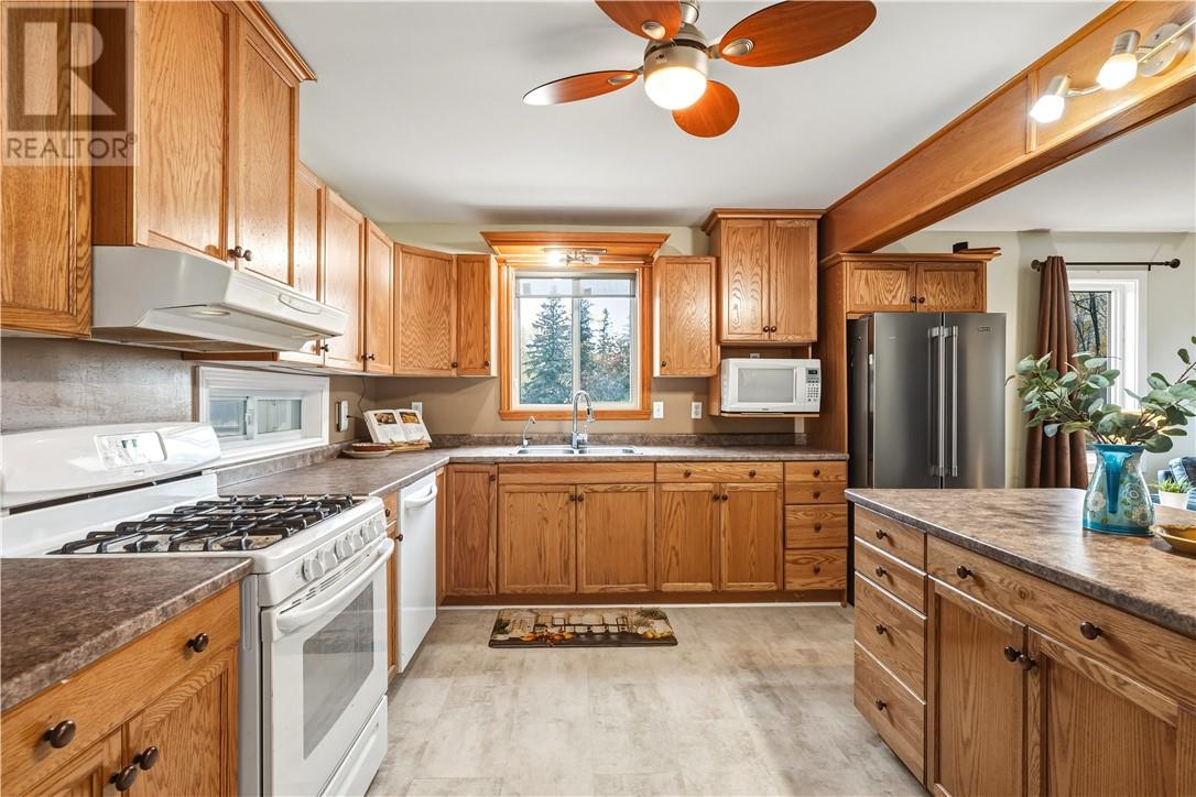 2961 Main Street, Blezard Valley, Ontario  P0M 1E0 - Photo 8 - 2125401