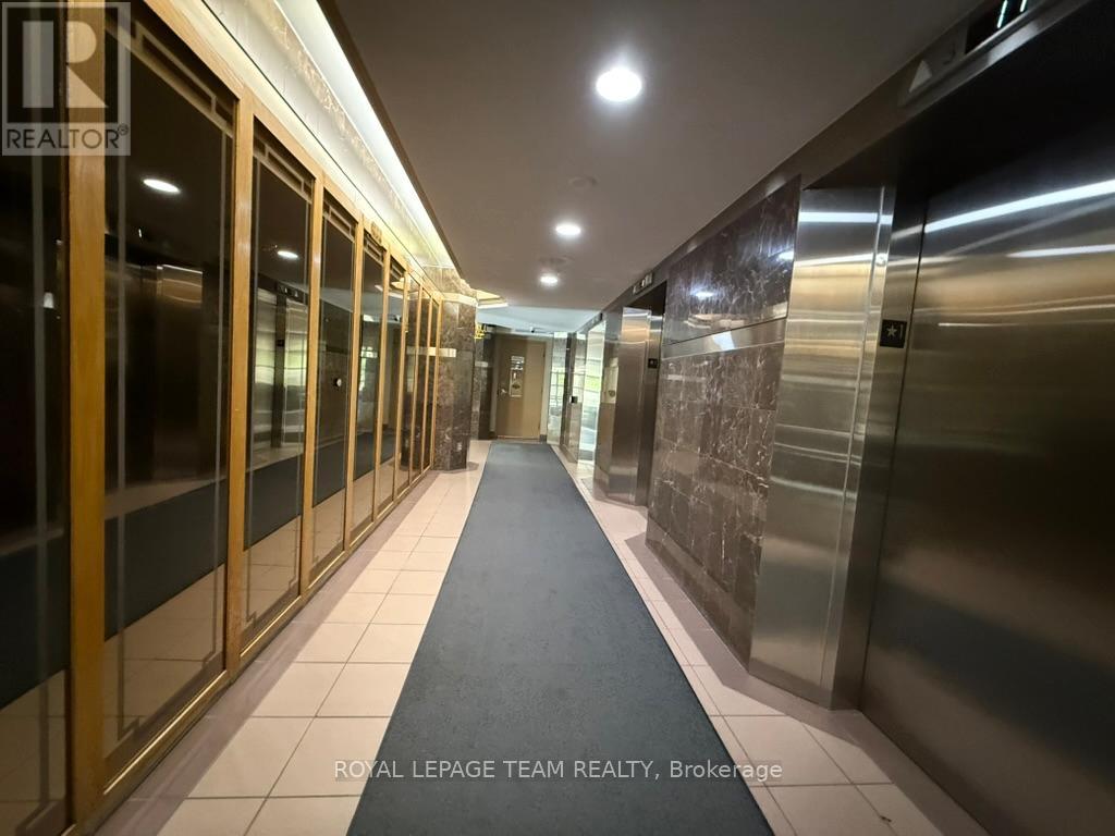 102 - 2760 Carousel Crescent, Ottawa, Ontario  K1T 2N4 - Photo 20 - X12463159