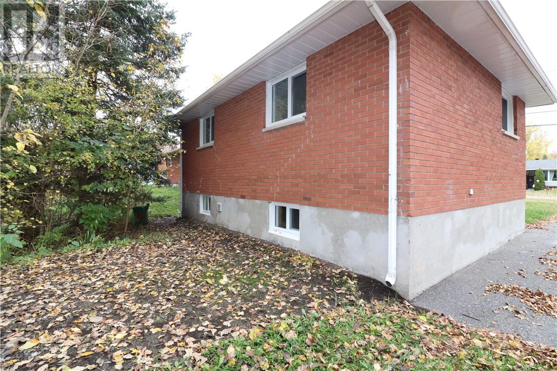 2151 Madison Avenue, Sudbury, Ontario  P3A 2P7 - Photo 31 - 2125391