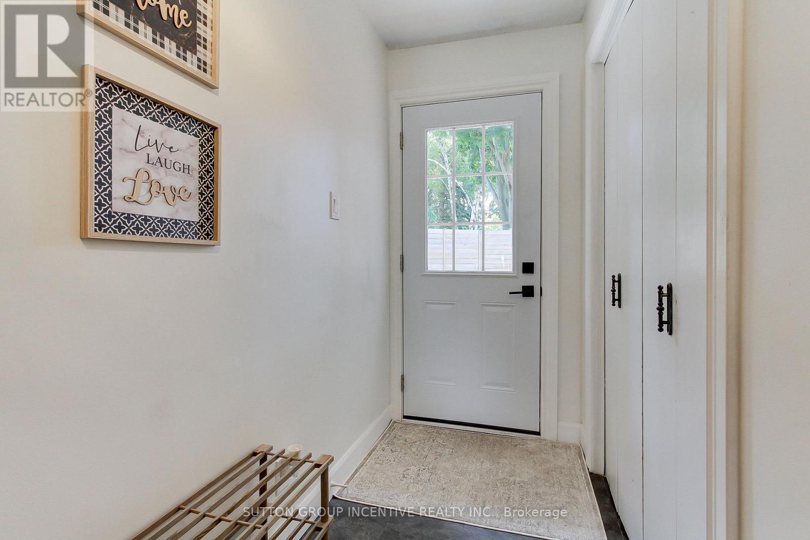 50 Marine Drive, Innisfil, Ontario  L0L 1R0 - Photo 8 - N12487118