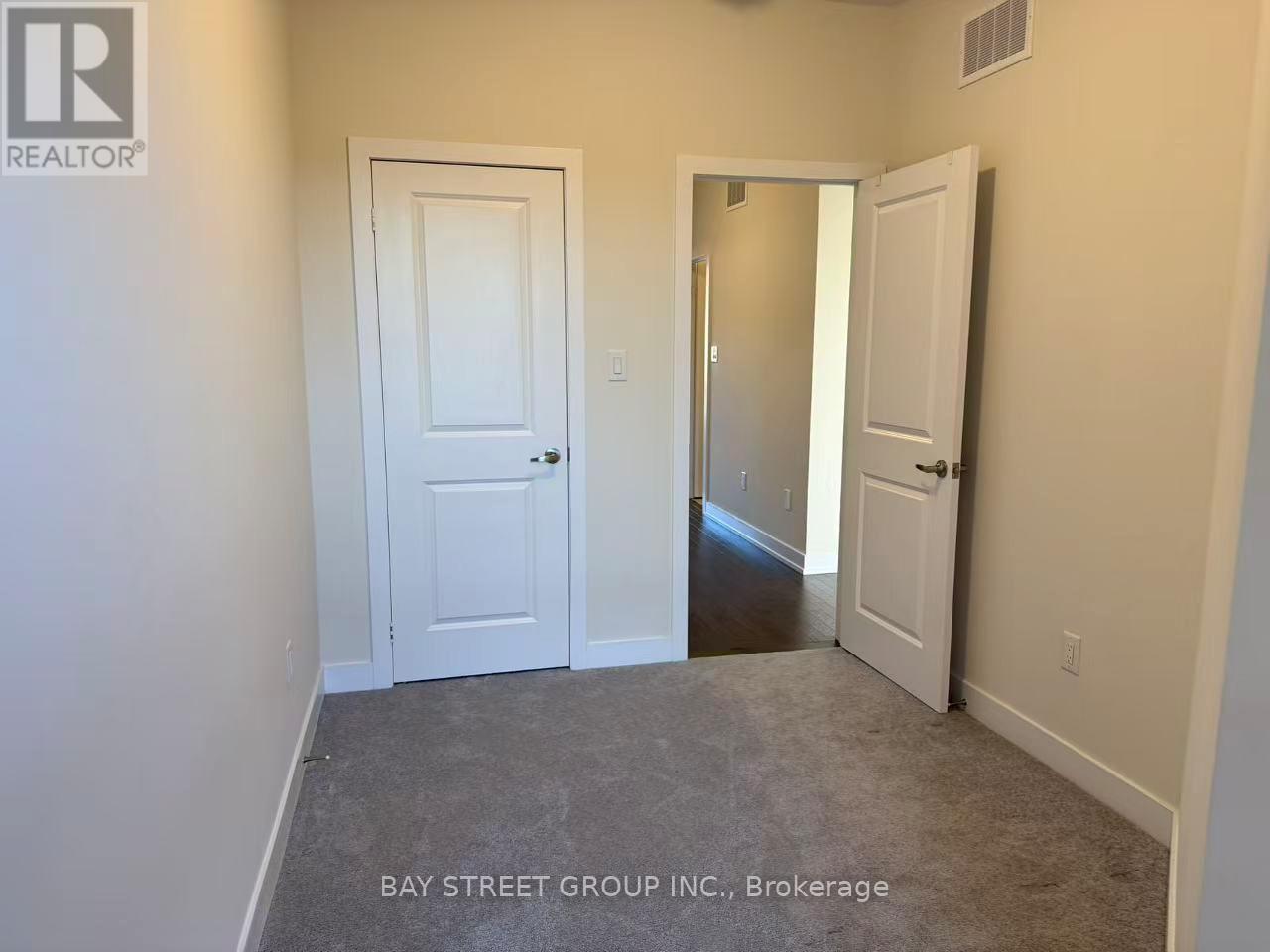 96 Stauffer Crescent, Markham, Ontario  L6B 1R1 - Photo 15 - N12487122