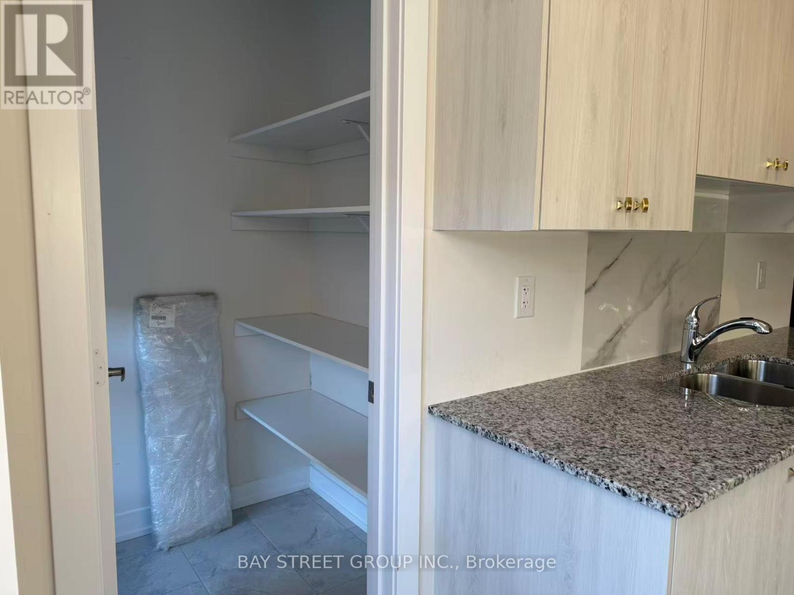 96 Stauffer Crescent, Markham, Ontario  L6B 1R1 - Photo 18 - N12487122