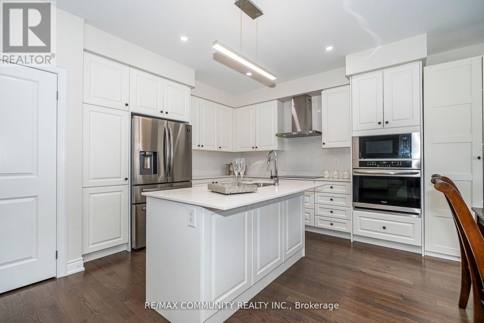 146 Wandering Glider Trail, Bradford West Gwillimbury, Ontario  L3Z 2A5 - Photo 14 - N12487128