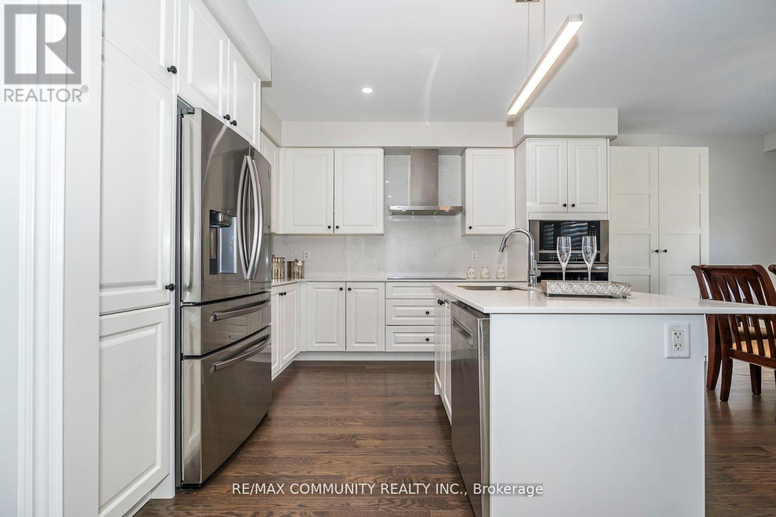 146 Wandering Glider Trail, Bradford West Gwillimbury, Ontario  L3Z 2A5 - Photo 15 - N12487128