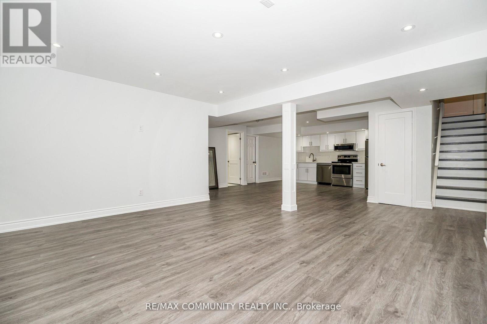 146 Wandering Glider Trail, Bradford West Gwillimbury, Ontario  L3Z 2A5 - Photo 34 - N12487128