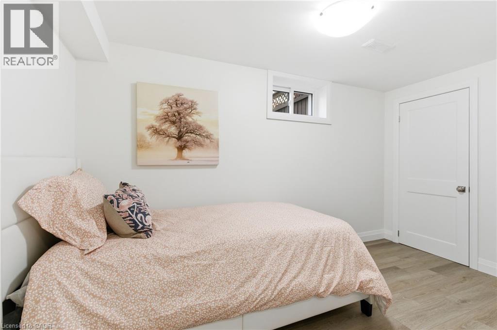 115 Mcelroy Road E, Hamilton, Ontario  L9A 1Z1 - Photo 35 - 40783929