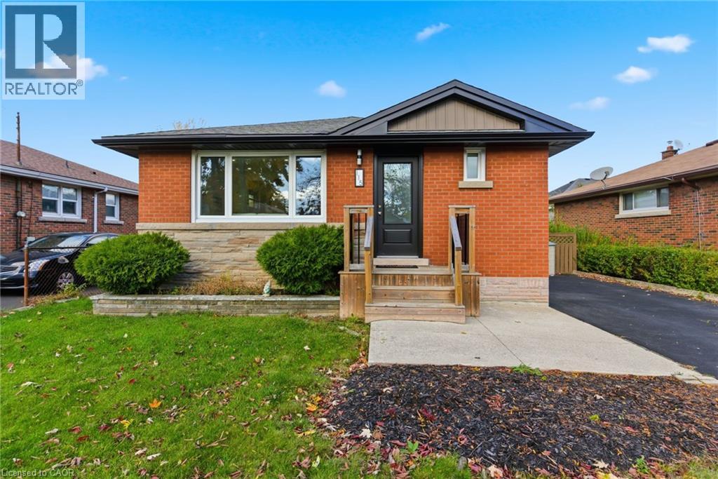 115 Mcelroy Road E, Hamilton, Ontario  L9A 1Z1 - Photo 2 - 40783929