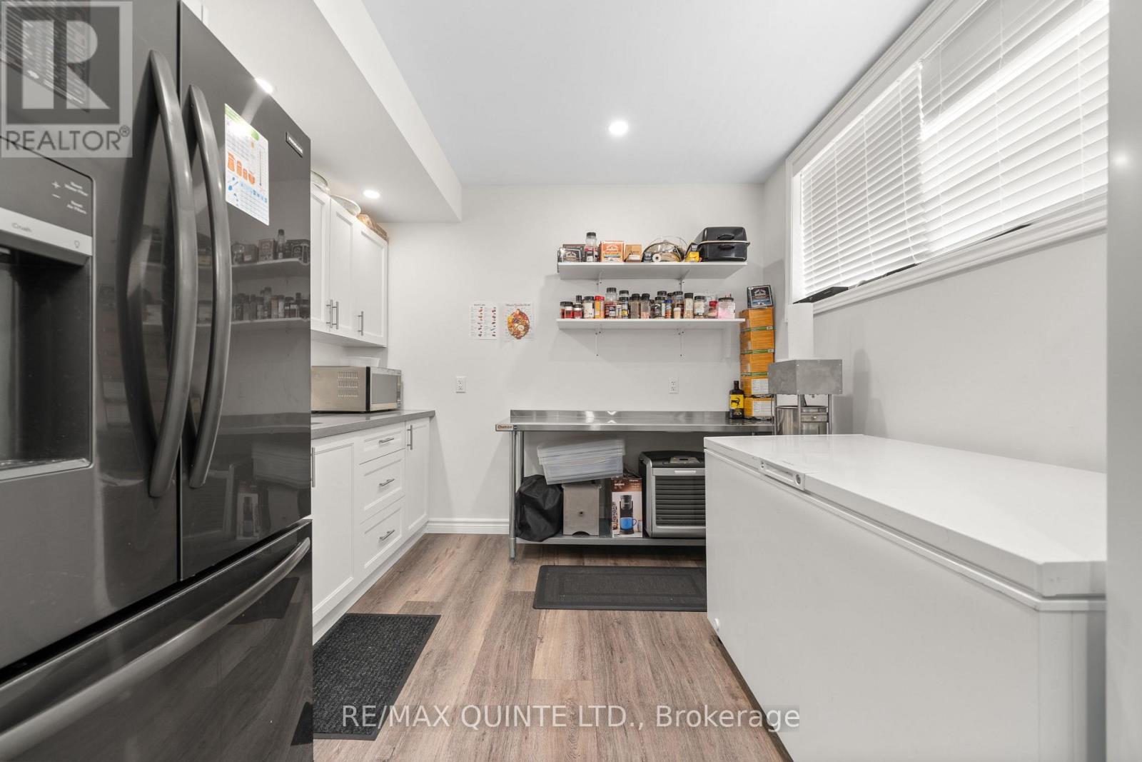 56 Alnet Drive, Belleville, Ontario  K8P 4X4 - Photo 28 - X12486292