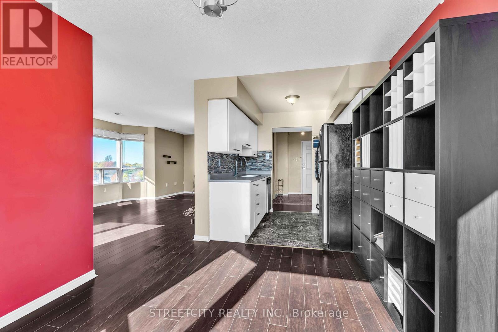 710 - 30 Chapman Court, London North (North I), Ontario  N6G 4Y4 - Photo 17 - X12487174